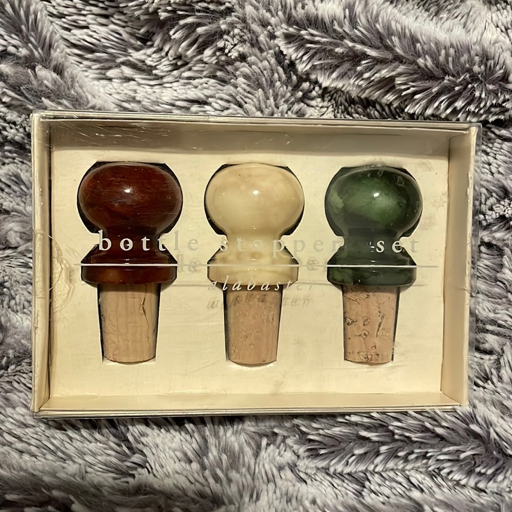 Pier 1 Imports 3 Piece Set Bottle Stoppers